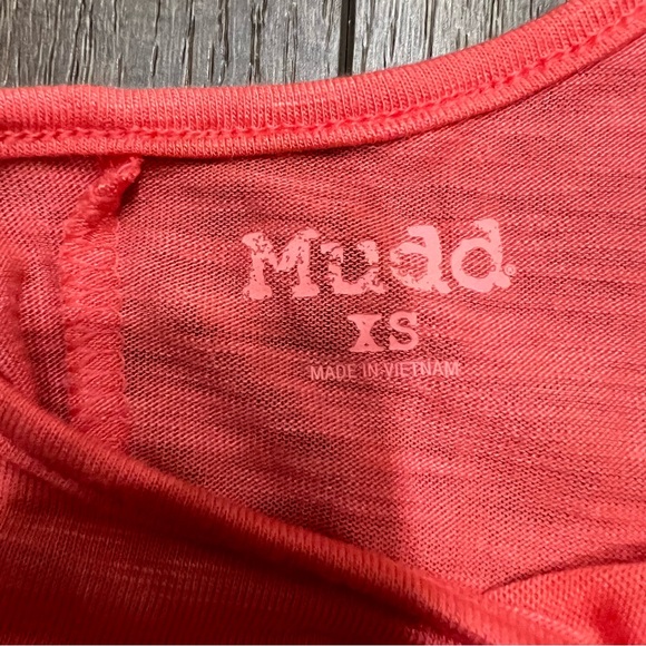 Coral open shoulder peep shoulder top - Picture 4 of 5